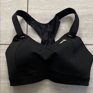 Brooks Black High-Impact Sports Bra